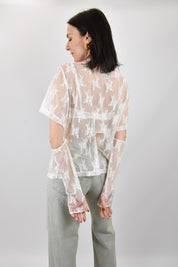 T-shirt pizzo con manicotti
