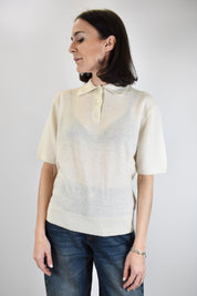 Polo realizzata completamente in filato lana e cachemire, chiusura con bottoni, manica corta, tinta unita, brand ViCOLO, articolo M22017F