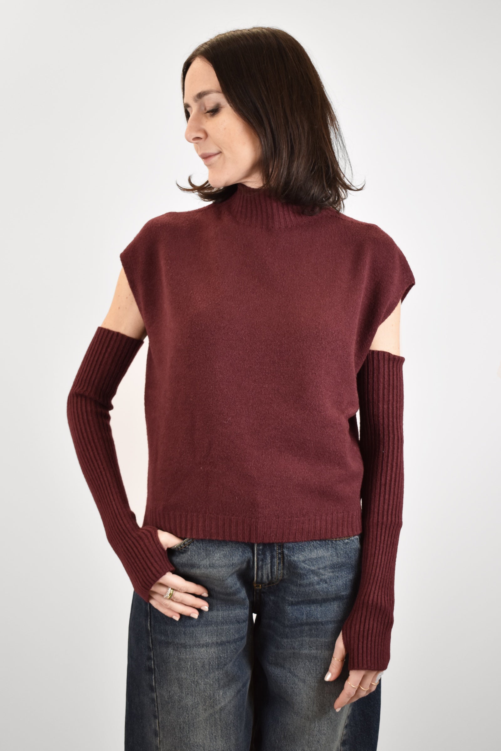 Maglia con manicotti