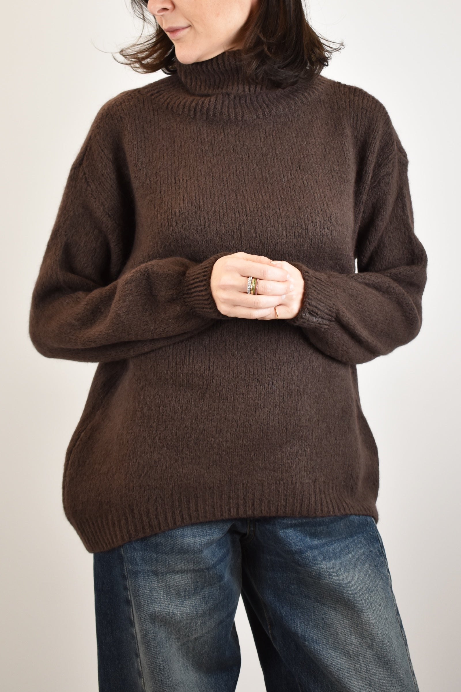 Maglia morbida collo alto