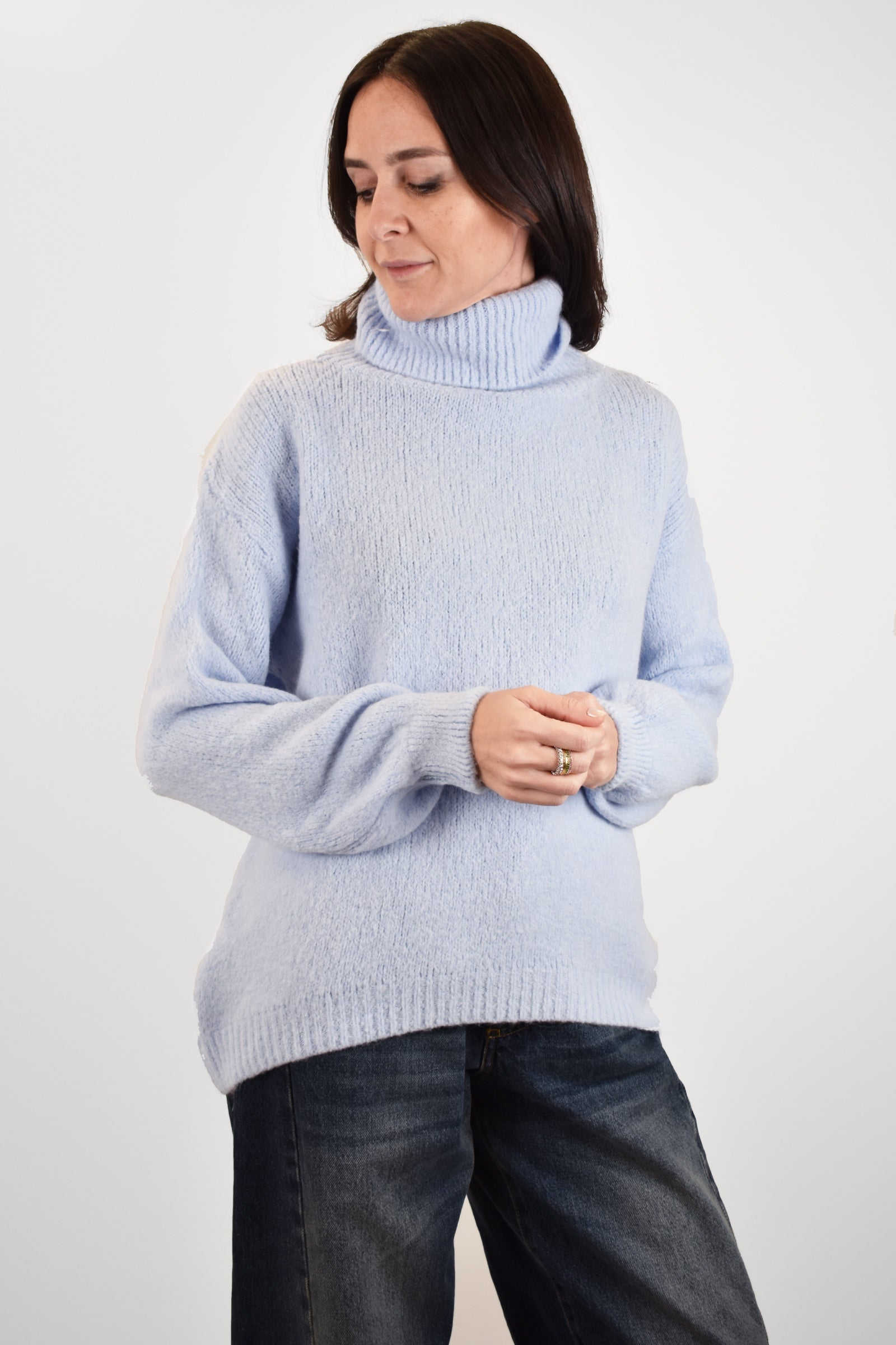 Maglia morbida collo alto