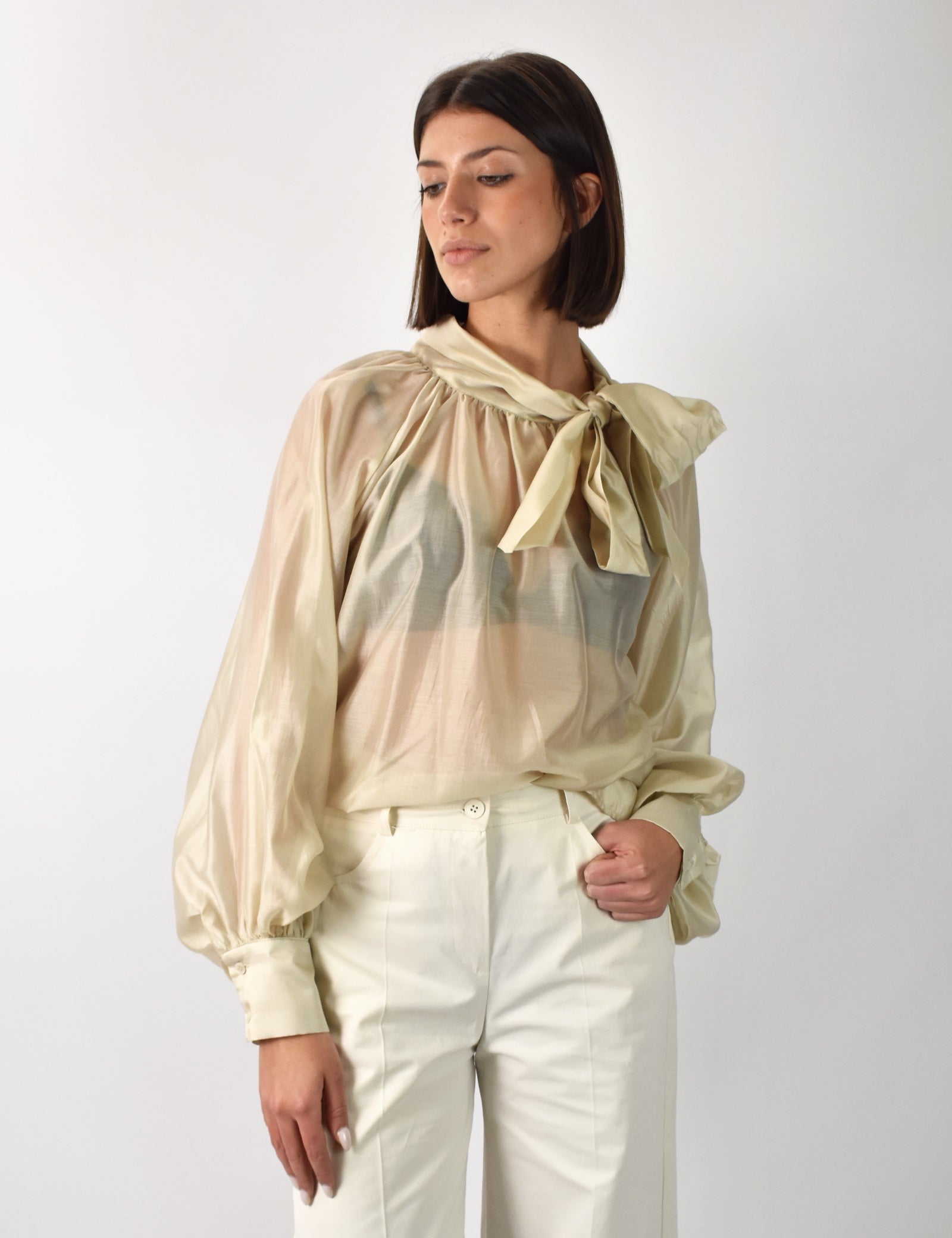 Camicia fiocco