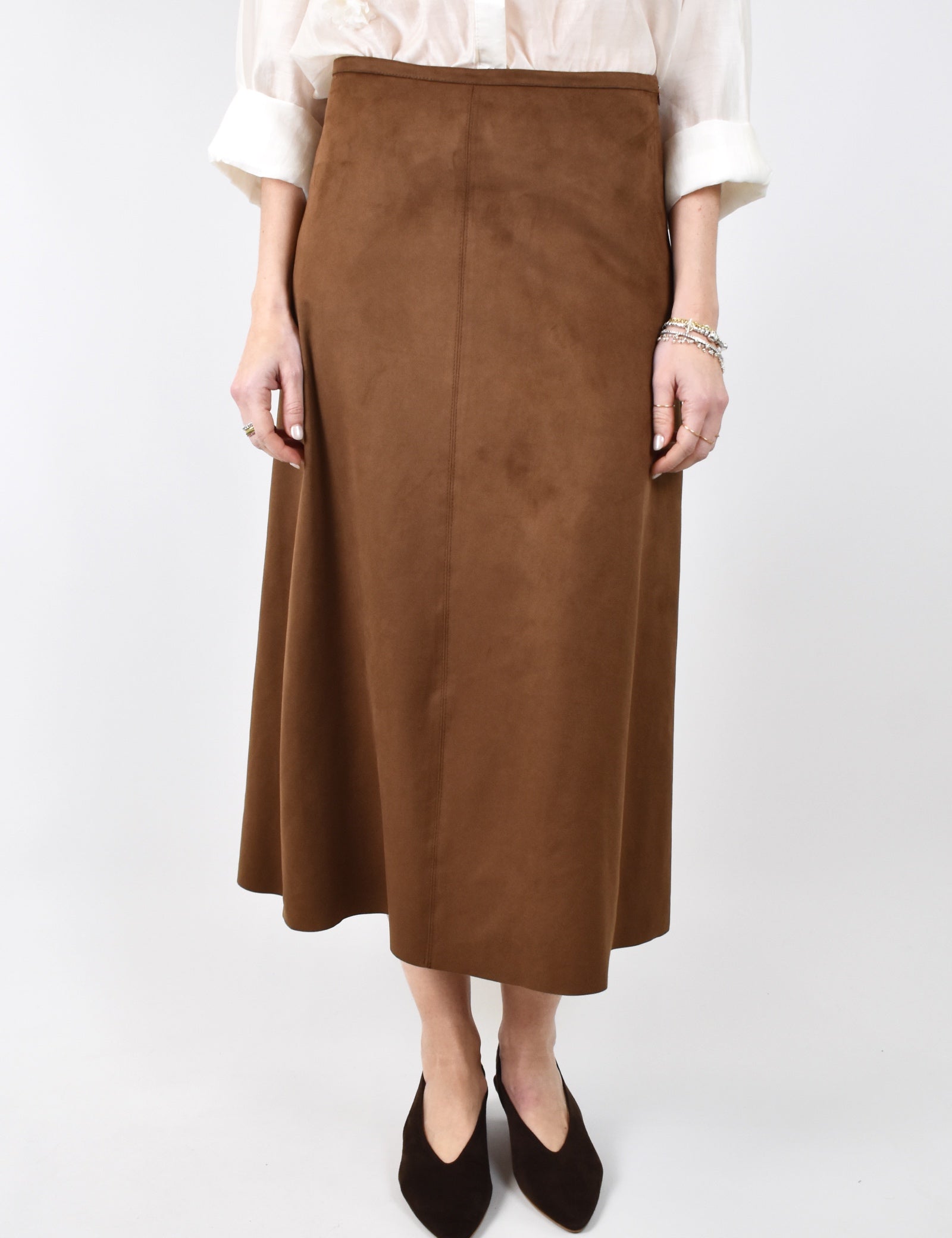 Longuette Tensione In in ecocamoscio, chiusura con zip laterale, casual chic, colore cognac, articolo 1221554