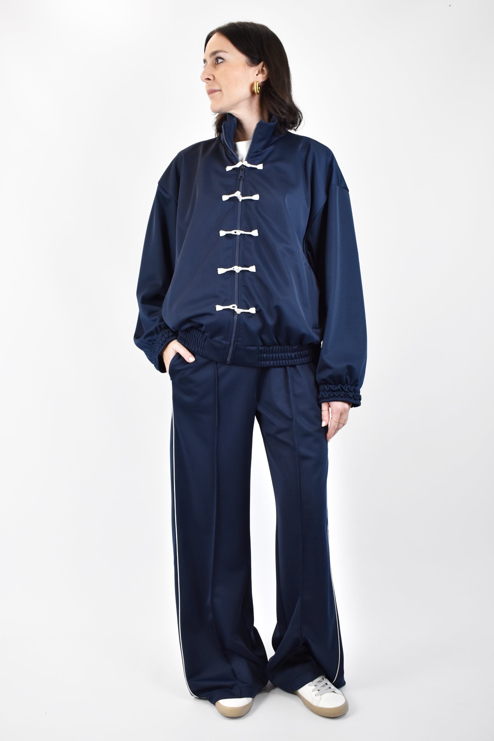 Pantalone track CHINESE style