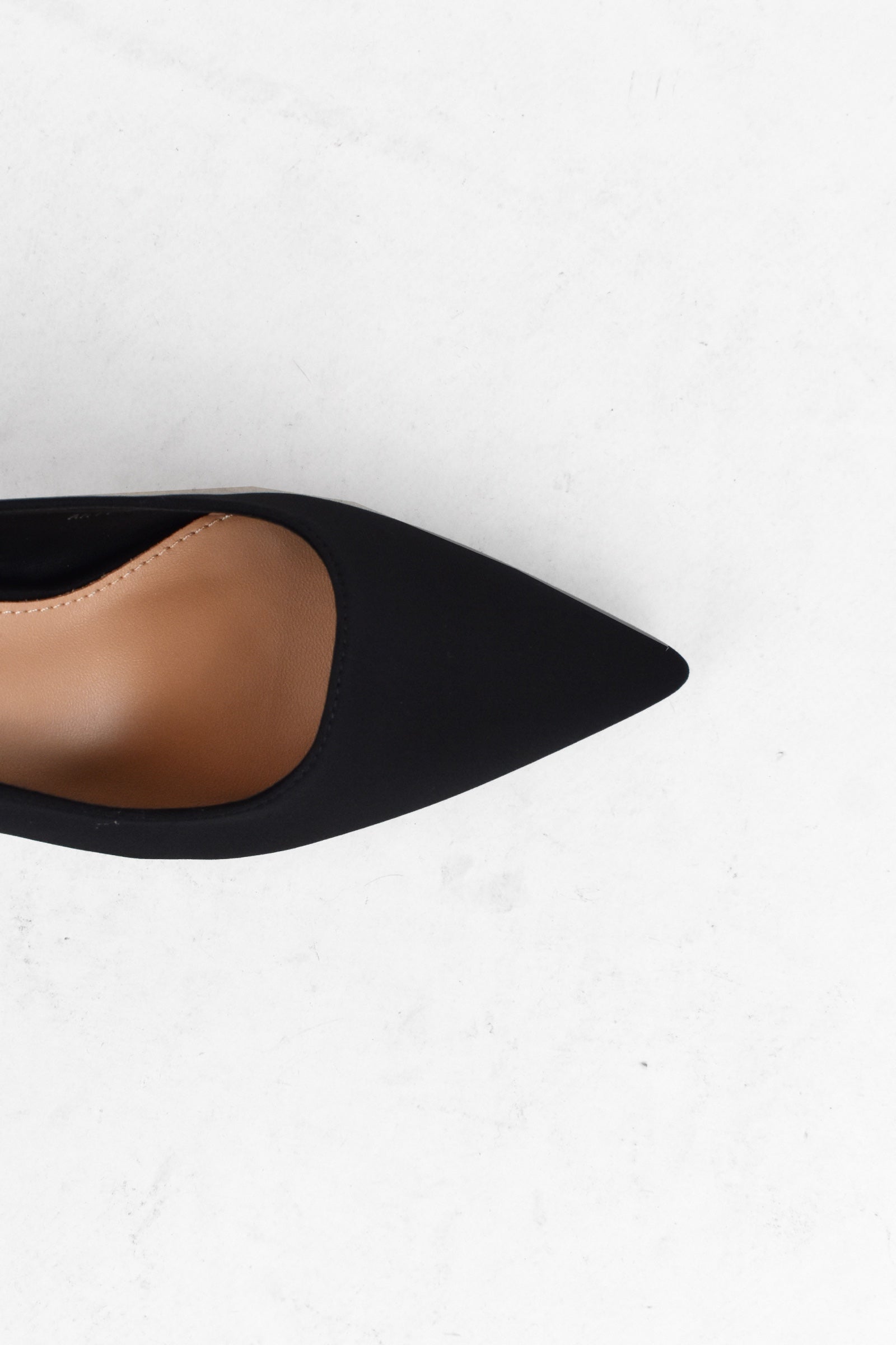 Décolleté slingback a punta