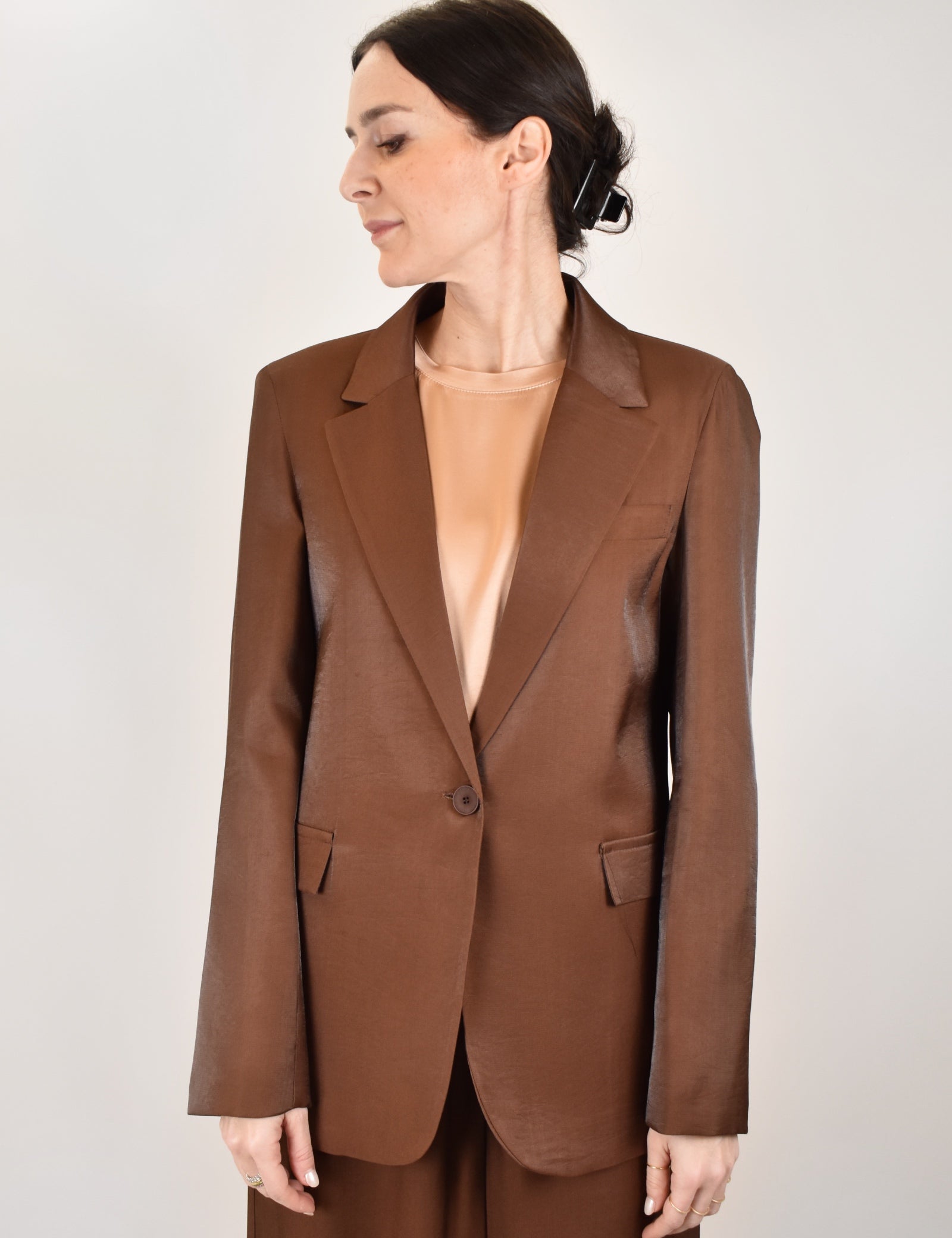 Giacca fluida monopetto