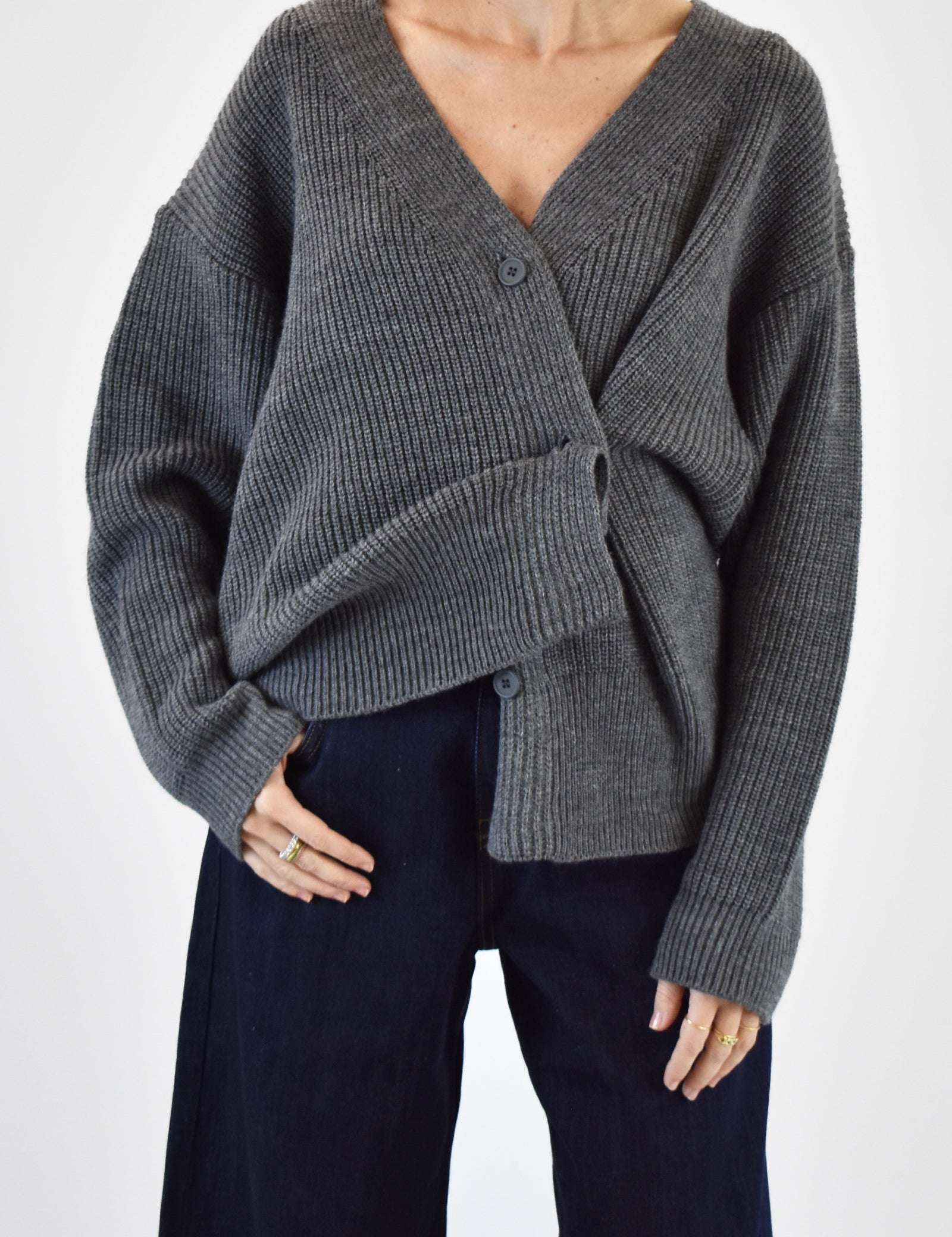 Cardigan bottone laterale