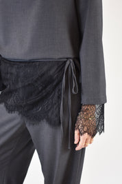 Pantalone con fusciacca pizzo