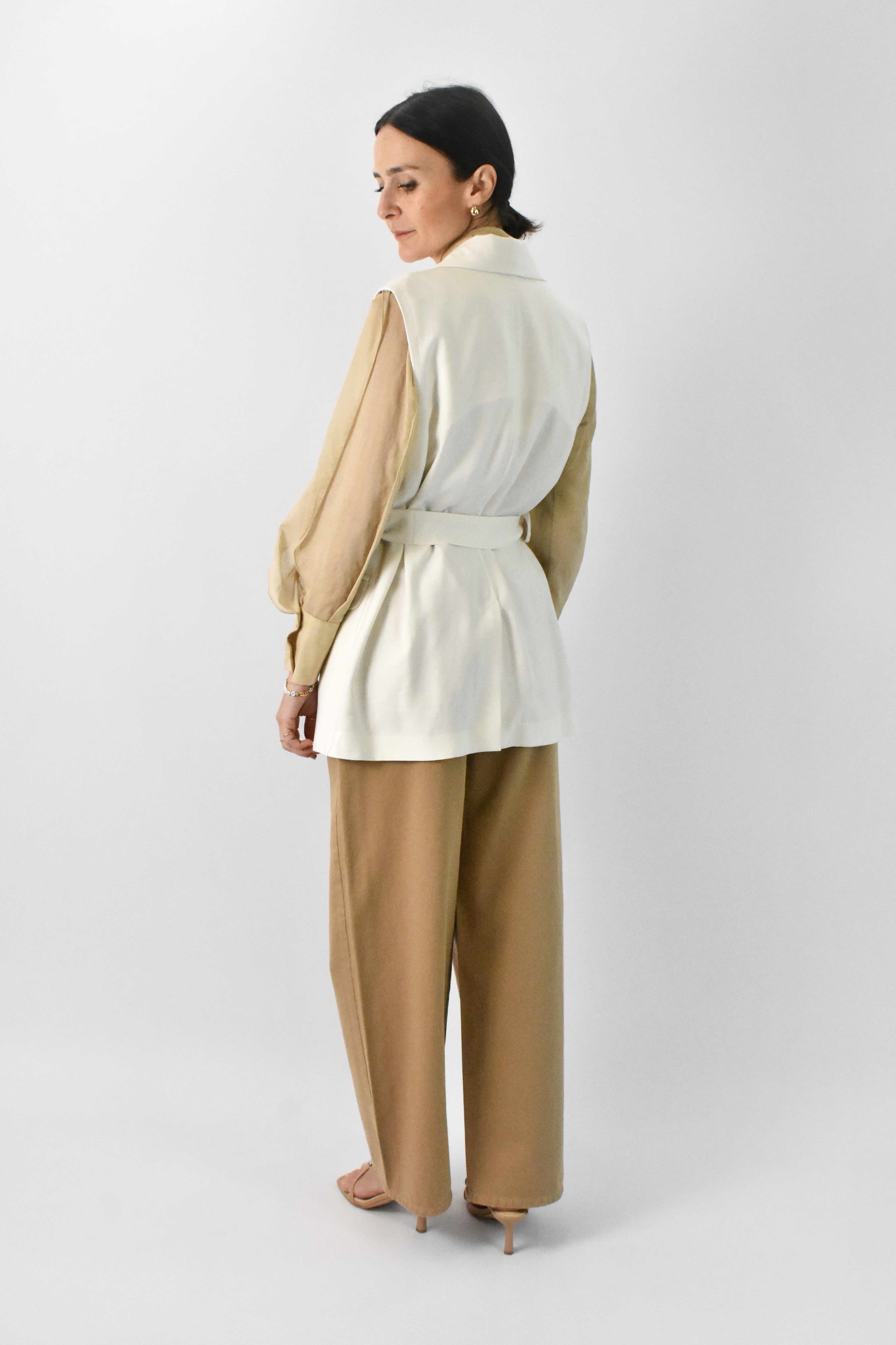 Gilet con cintura