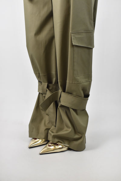 Pantalone ampio fusciacca