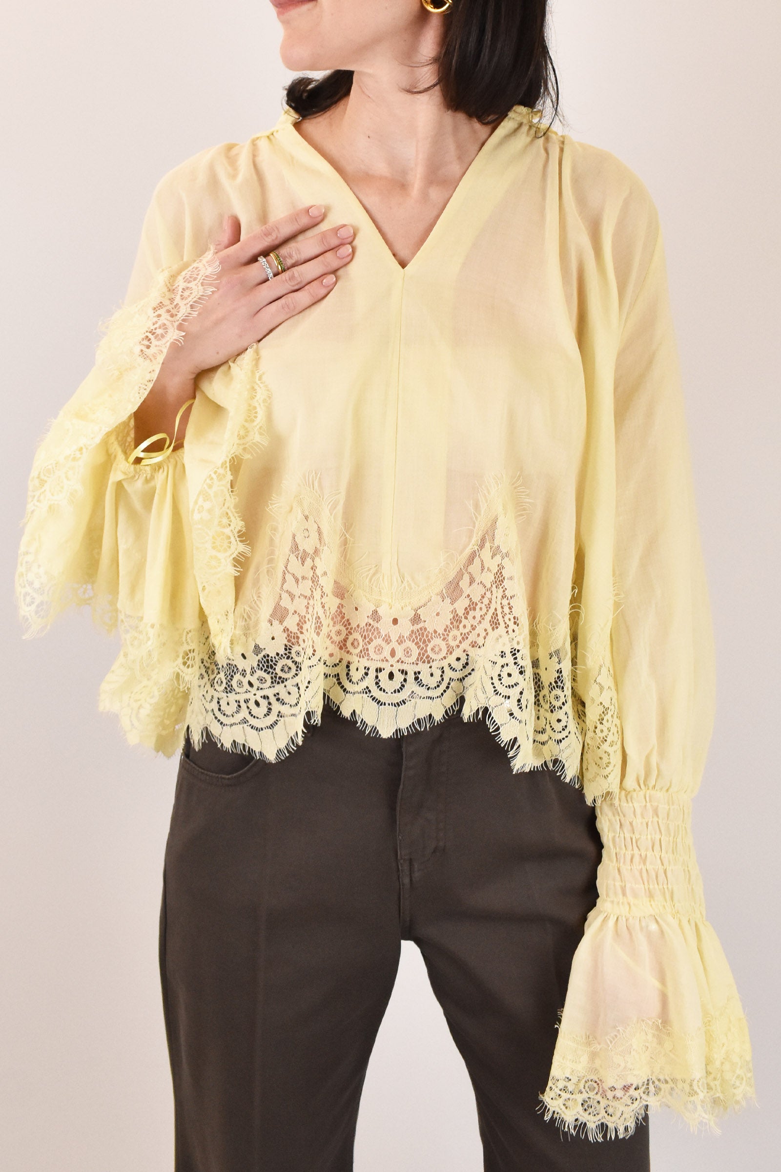 Camicia mussola e pizzo