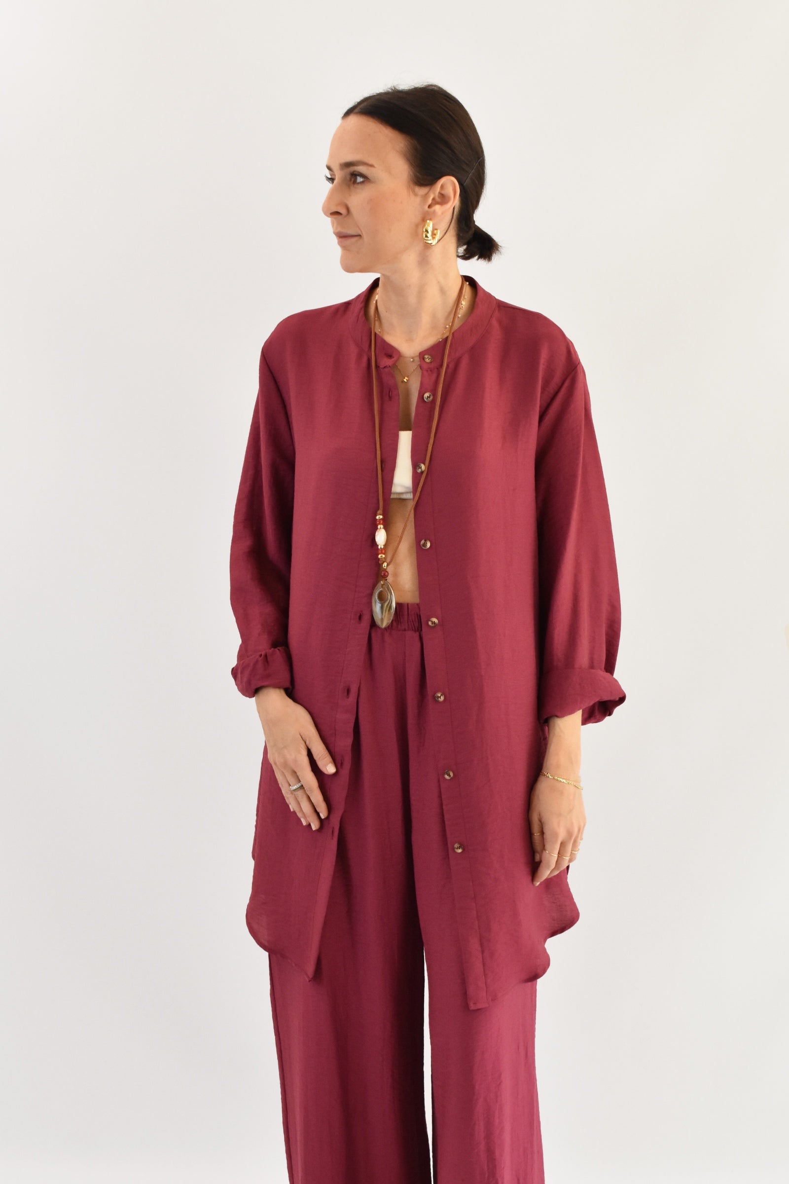 Camicia lino con collana