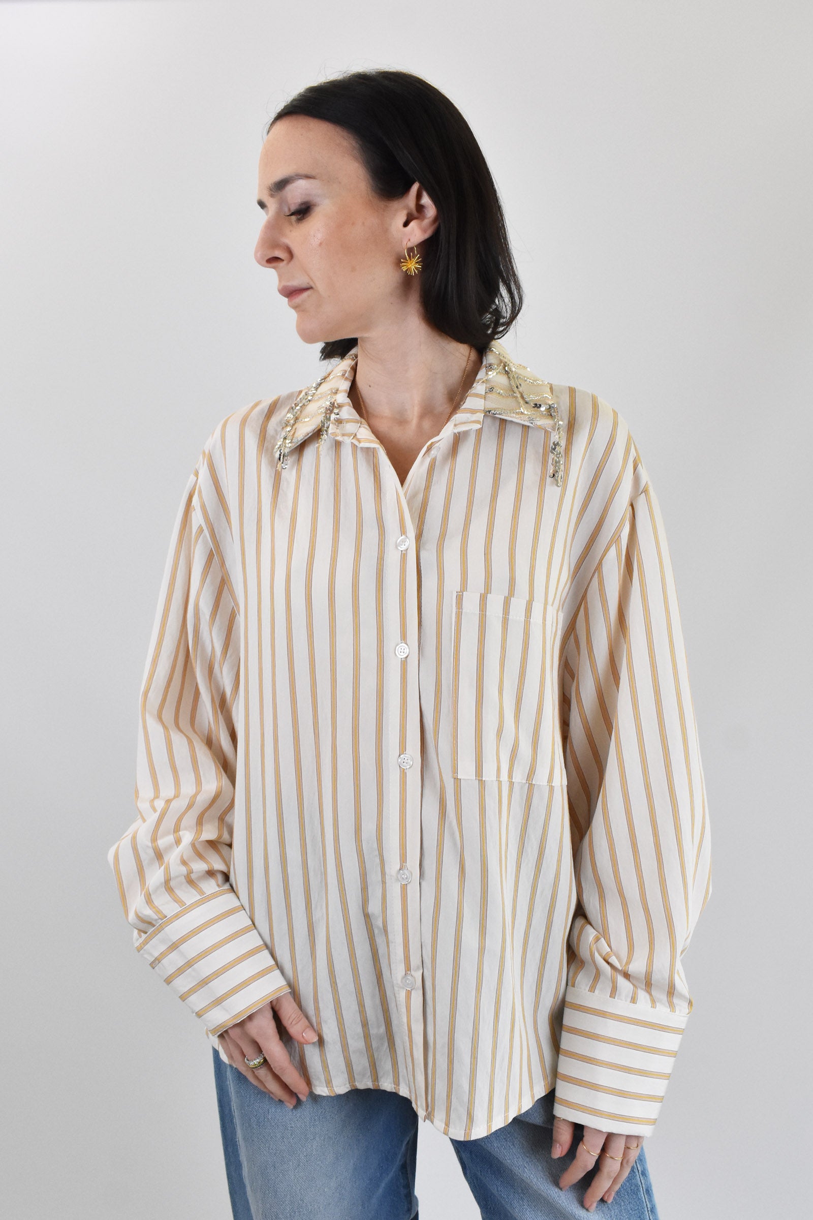 Camicia righe e fili paillette