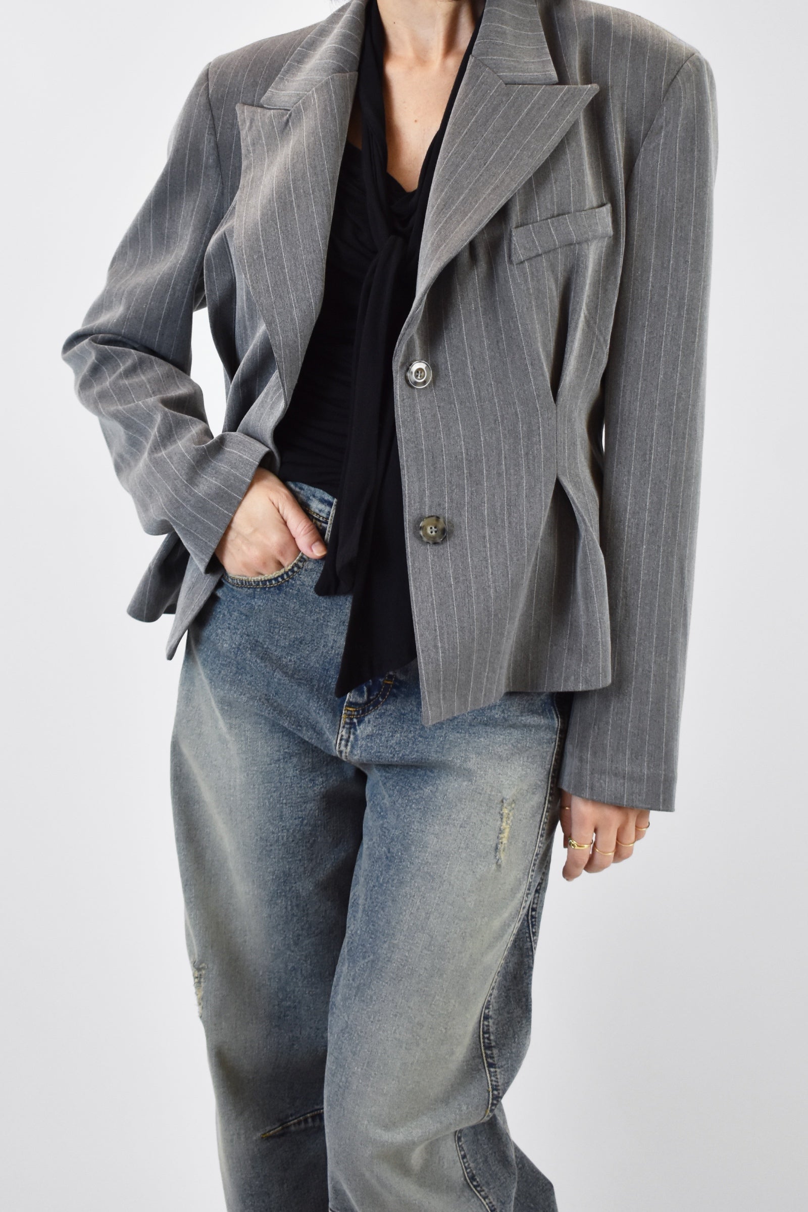 Giacca gessata crop riprese