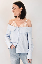 Camicia scollatura e pizzo