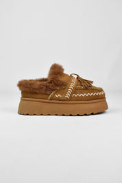 Sabot platform pelo e ricami