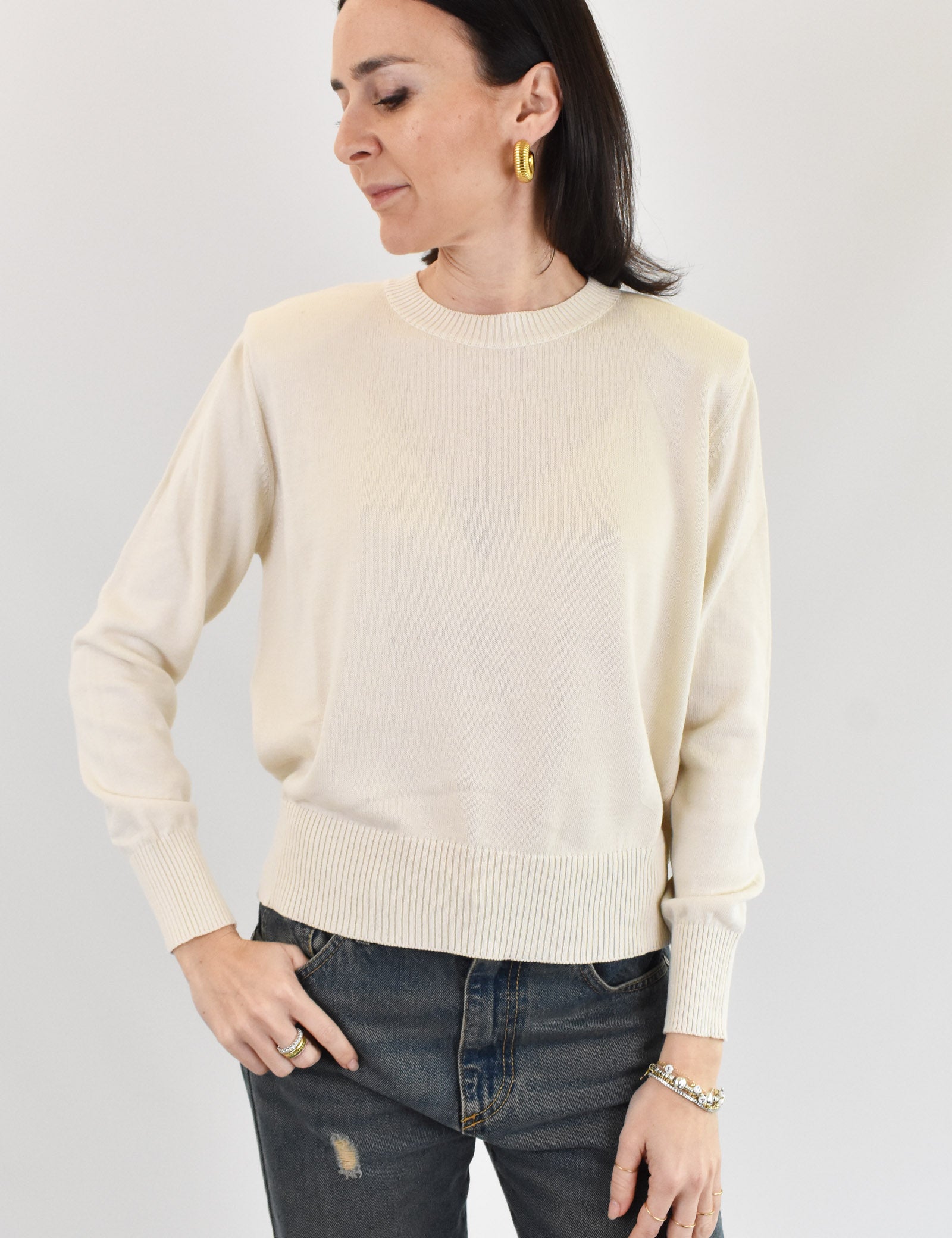 Maglia girocollo spalline