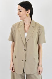 Giacca over manica corta