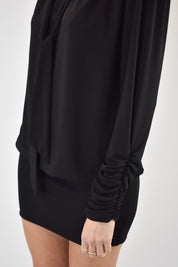 Abito corto schiena nuda