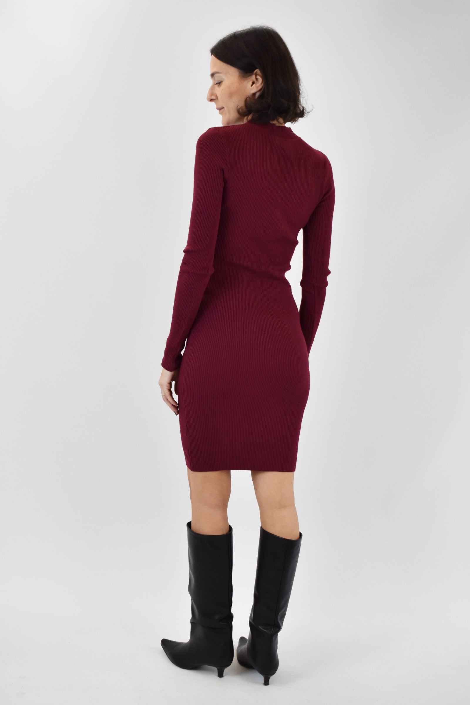 Abito costine cut out