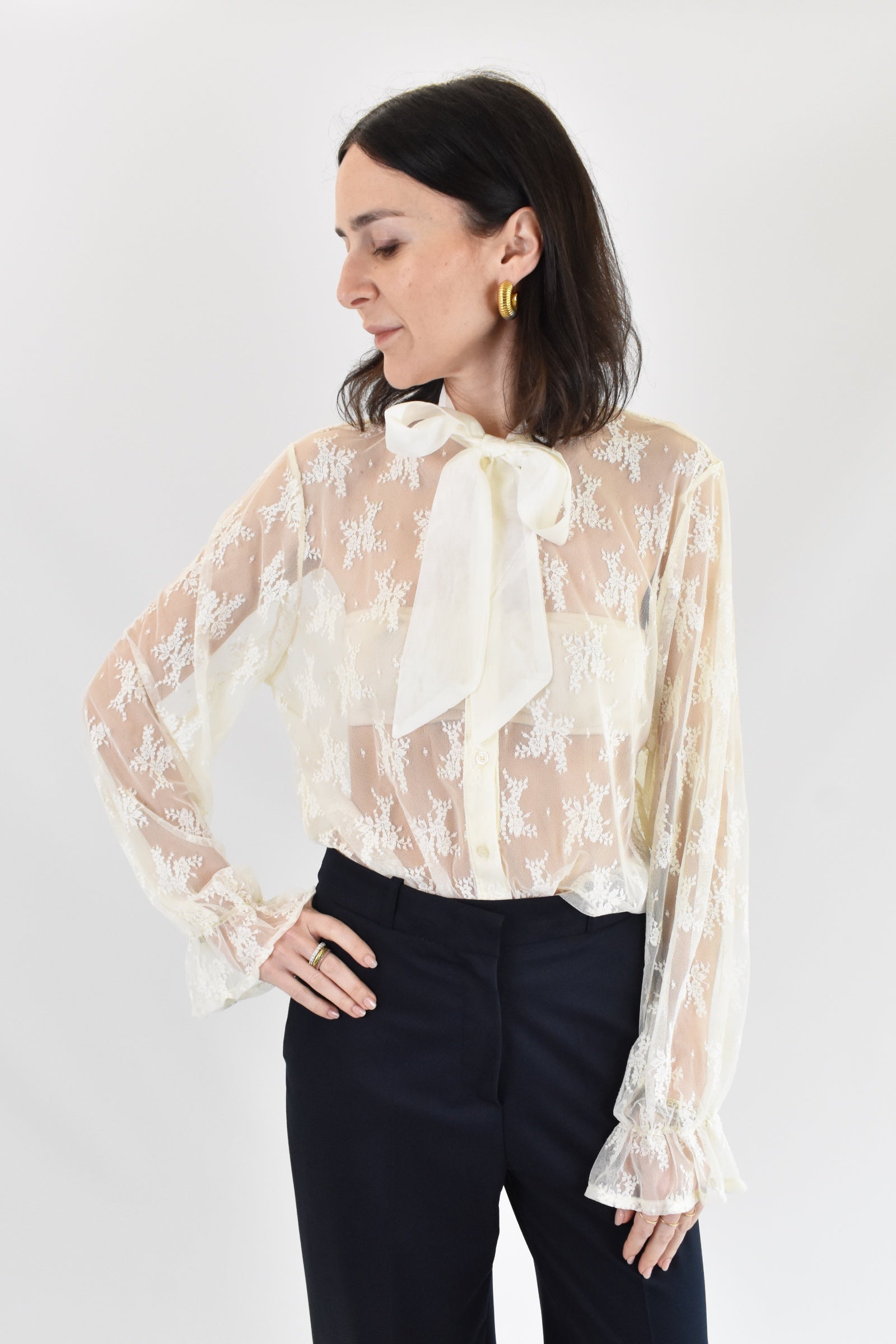 Camicia pizzo con nastro