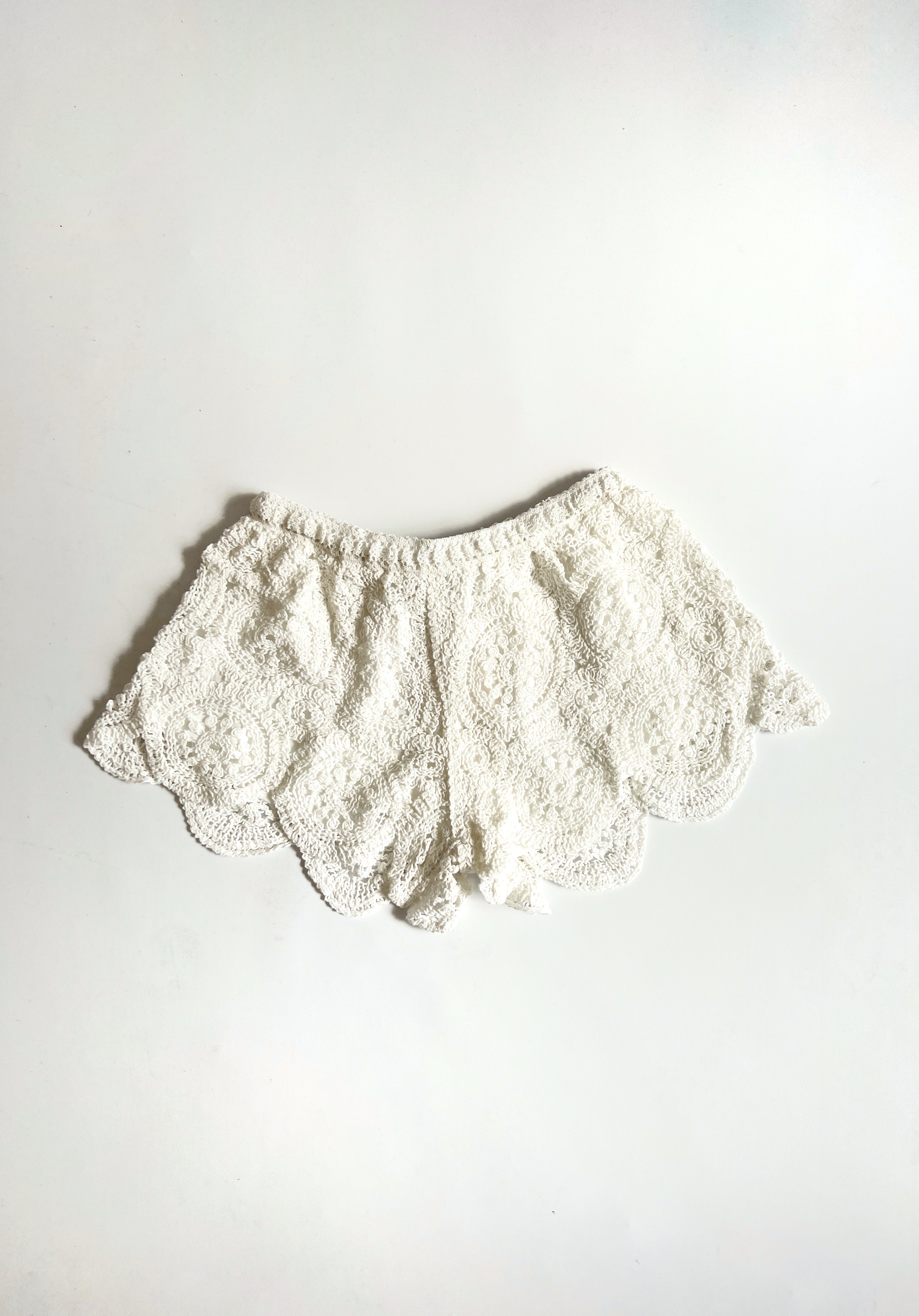 Short crochet