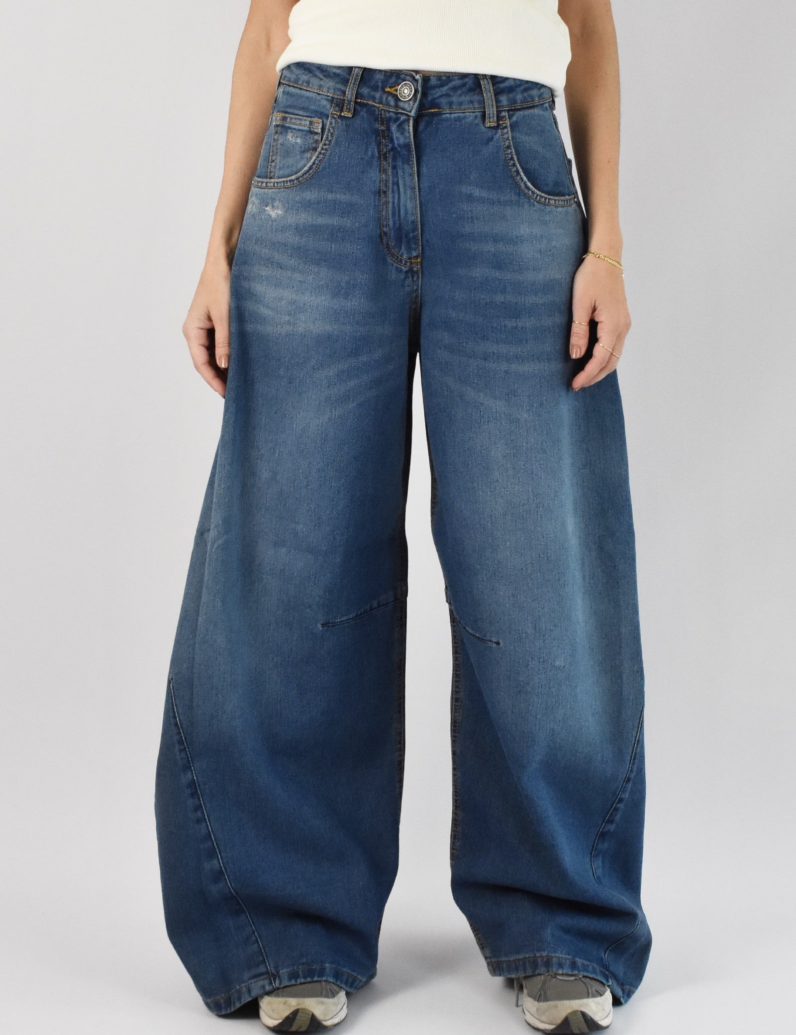 GODSAVEDENIM_IRIDE3_1.jpg