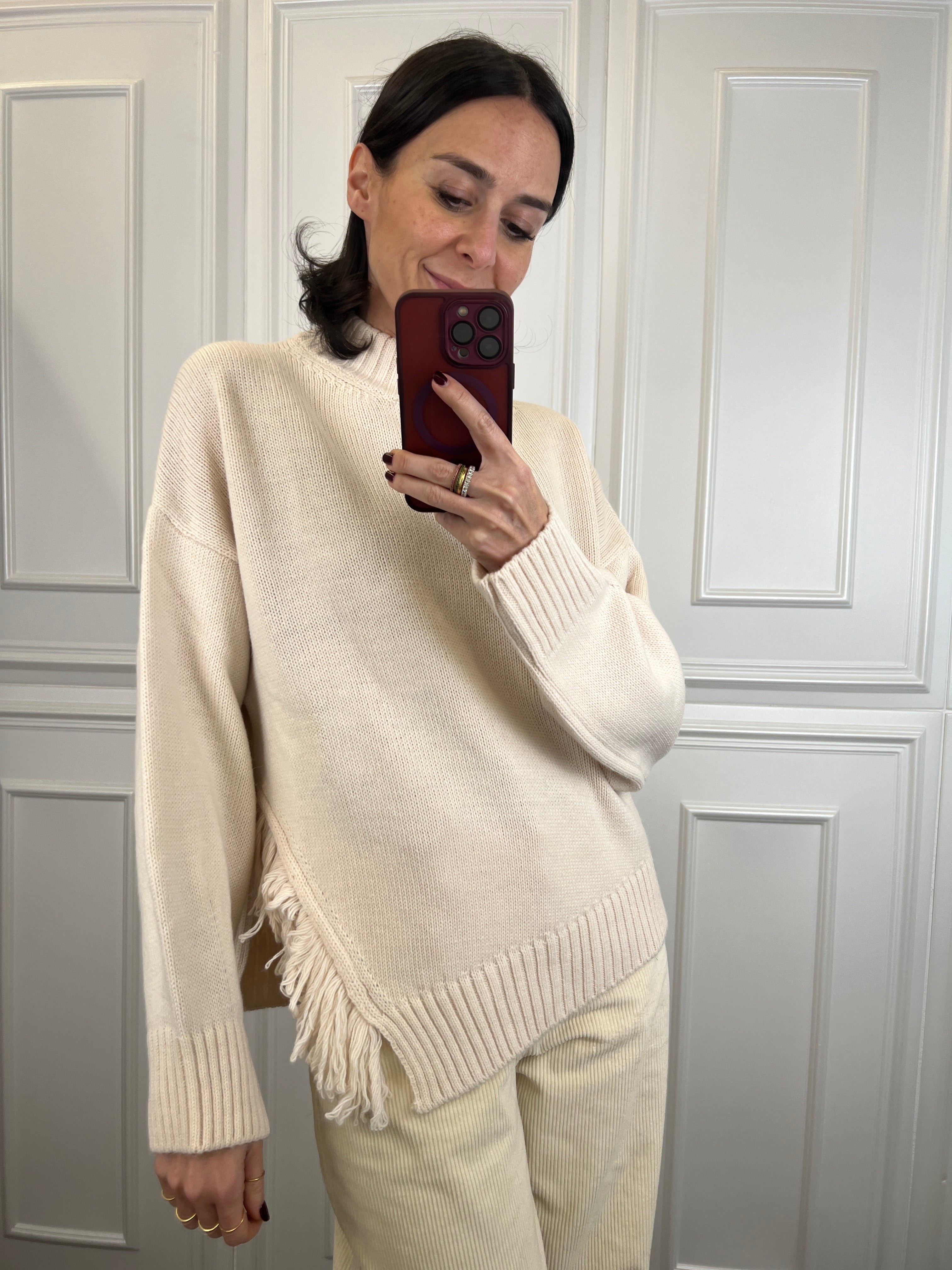 Maglia con spacco e frange laterali, brand HaveOne, articolo MHO-P418, colore panna