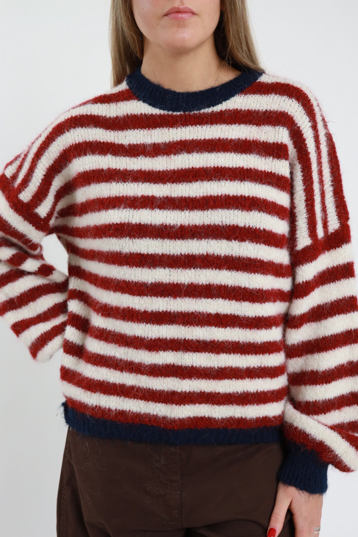 Maglia rigata girocollo