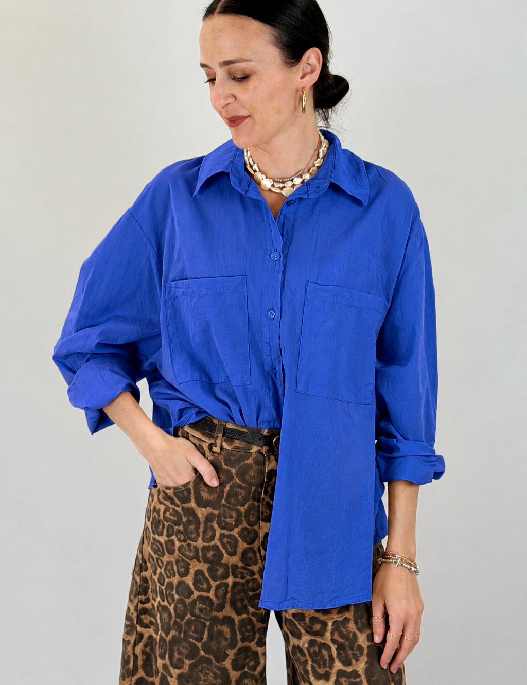 Camicia over con tasche