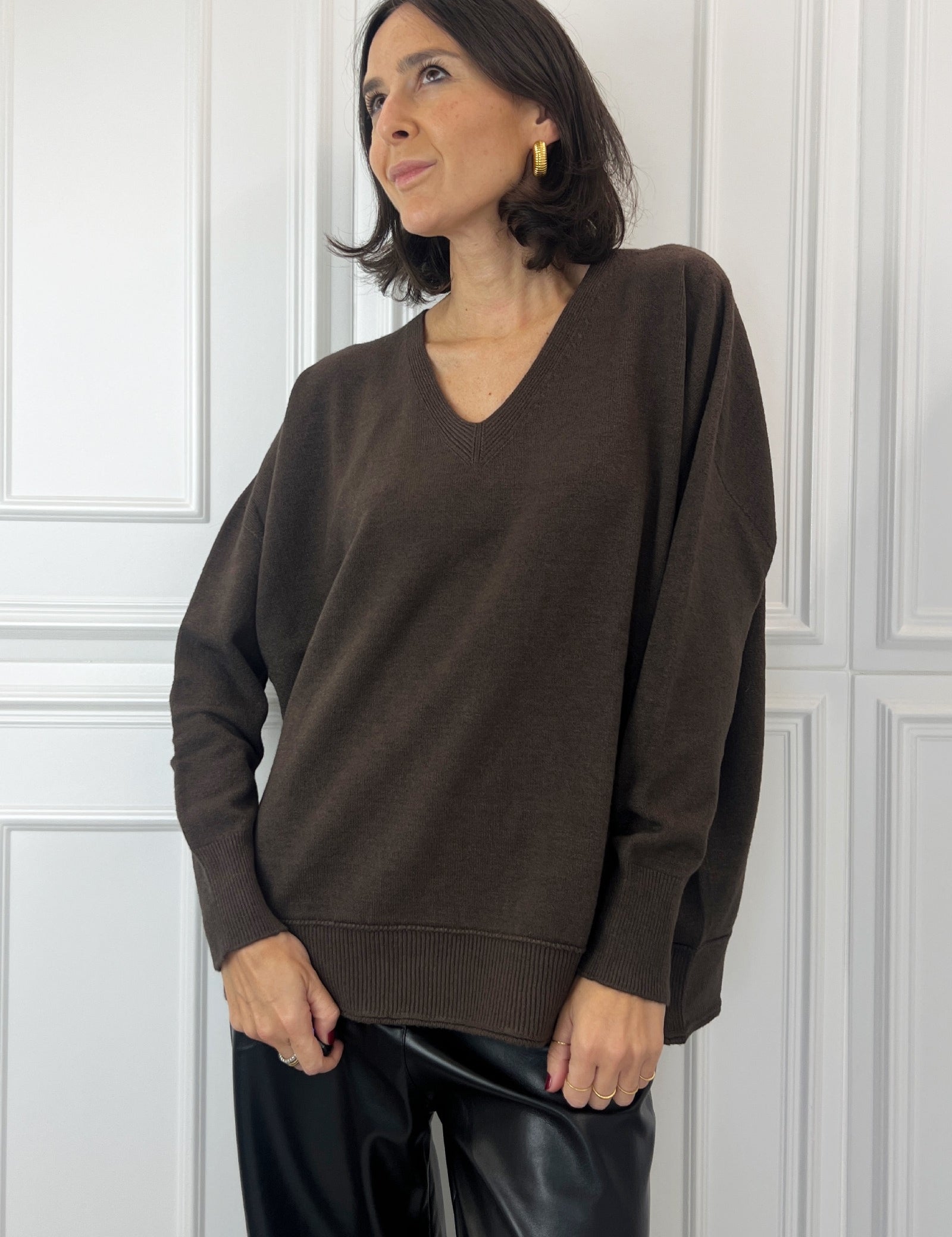 Maglia scollo V ampia