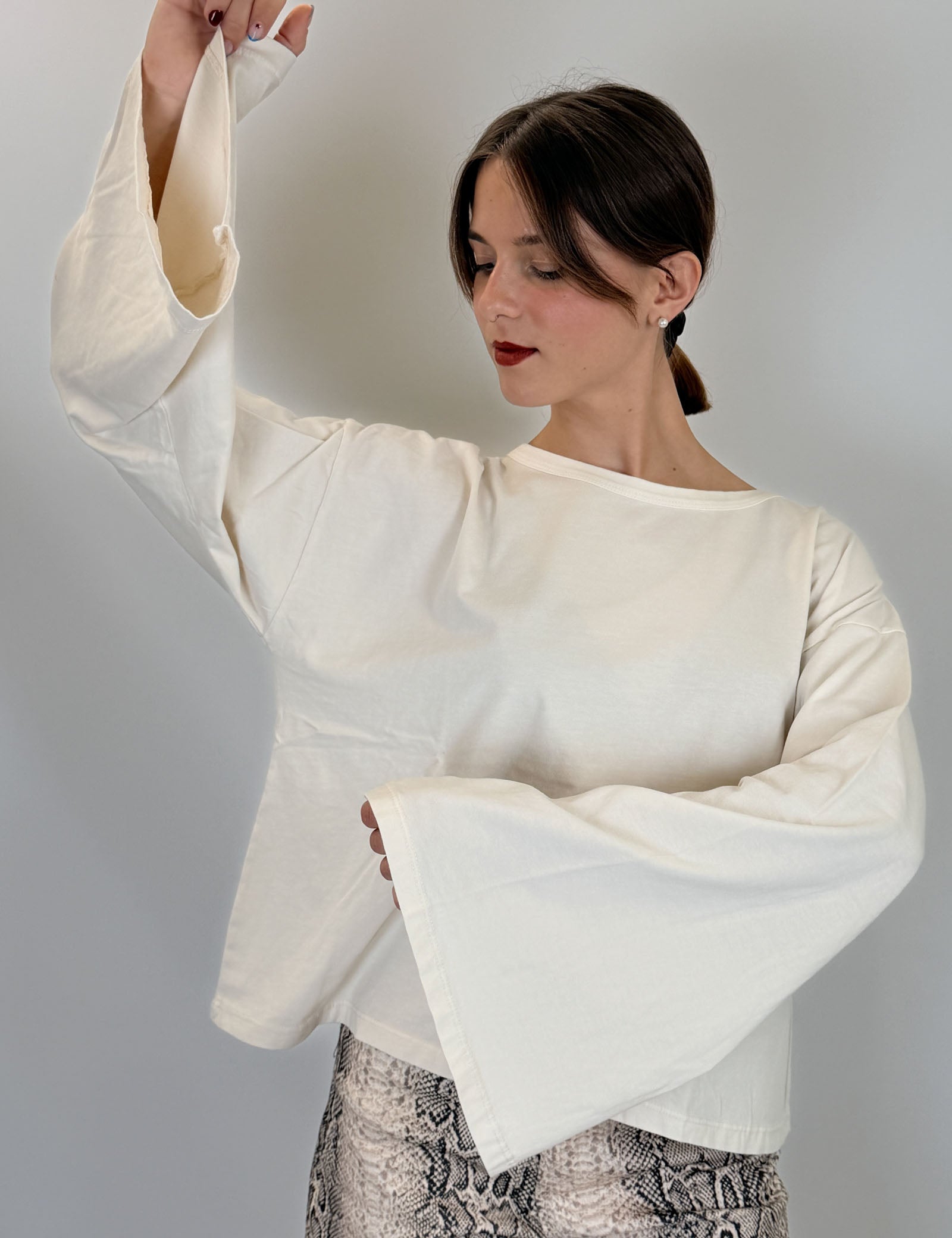 HaveOne t-shirt in cotone con manica a campana, colore burro