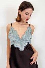 Susy Mix abito stile lingerie con pizzo sulla scollattura, colore moro