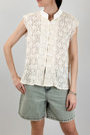 Top pizzo con alamari