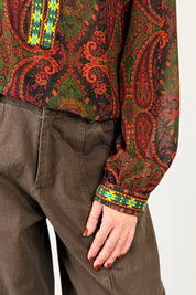 Camicia a fantasia con ricami
