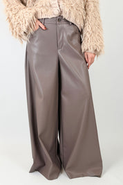 Pantalone a palazzo ecopelle