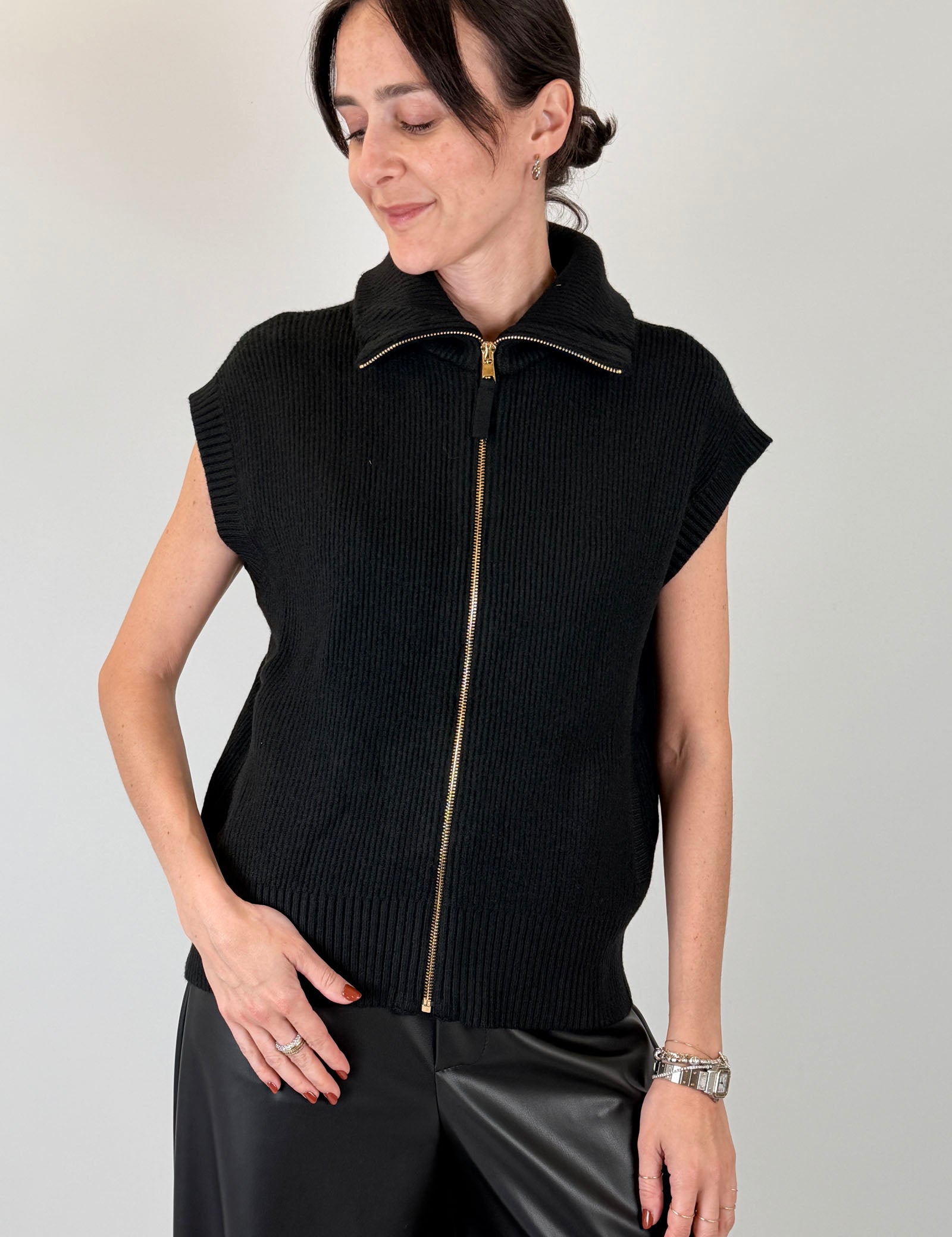 Gilet collo polo con zip