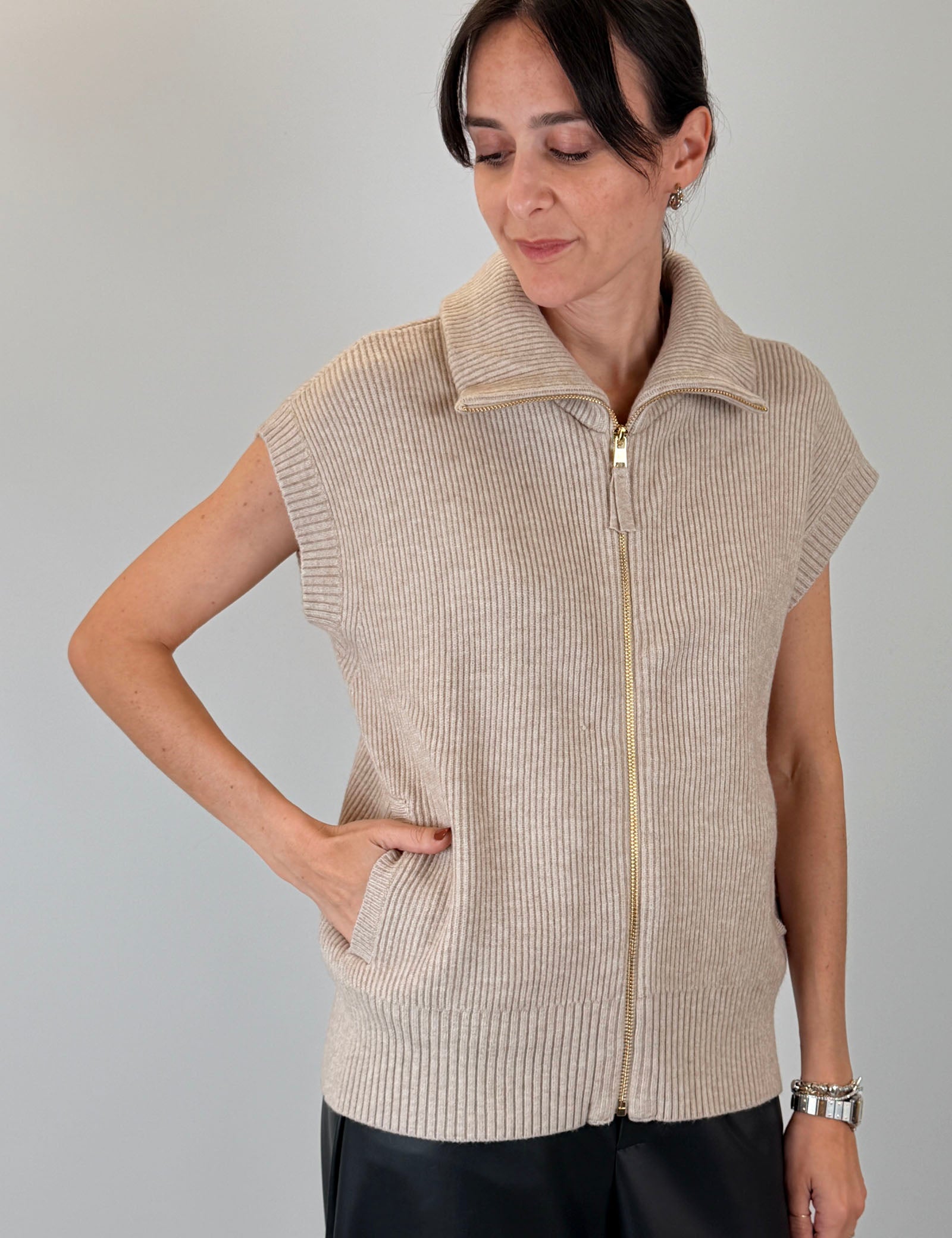 Gilet collo polo con zip