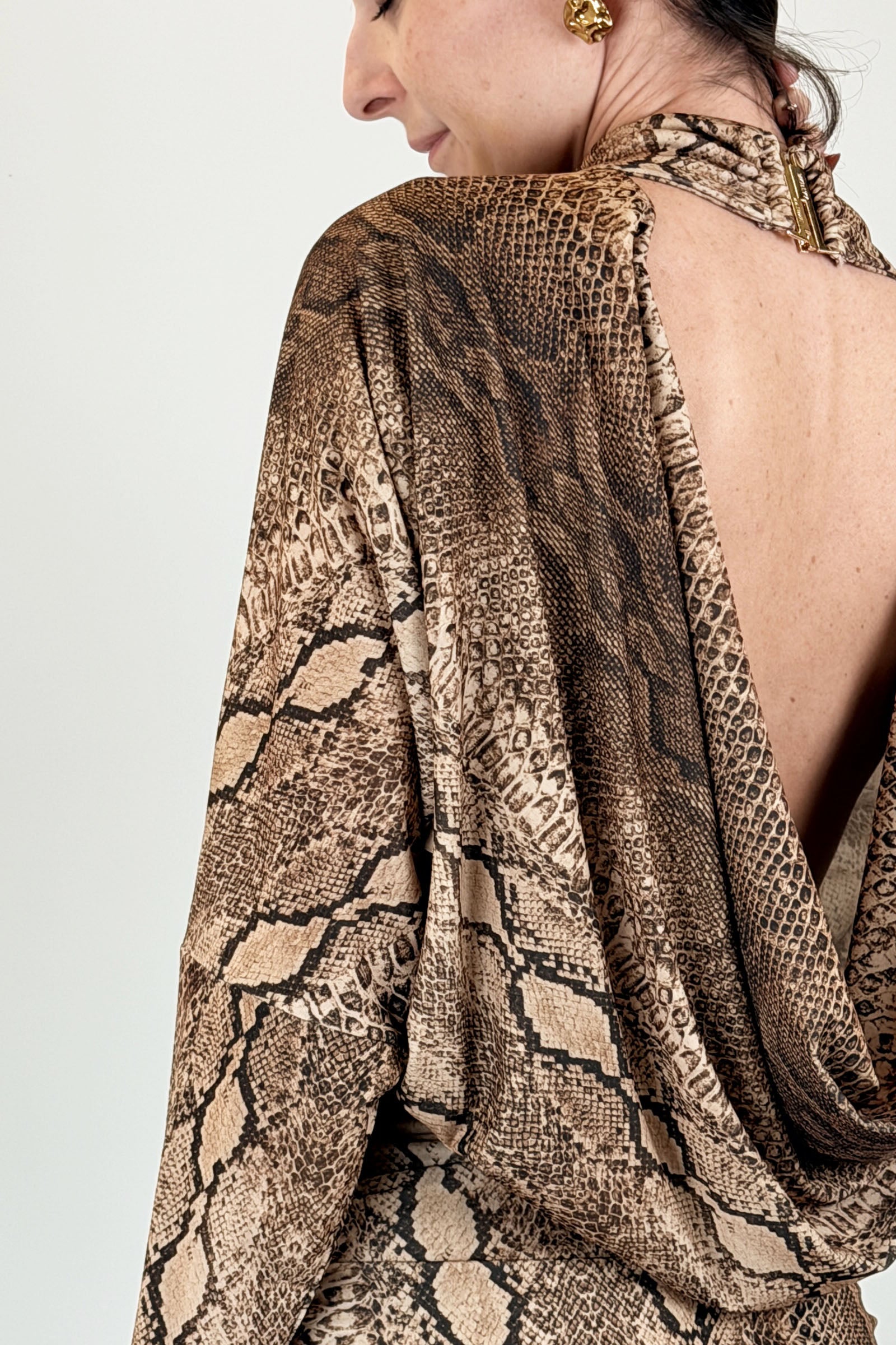 Abito schiena nuda SNAKE