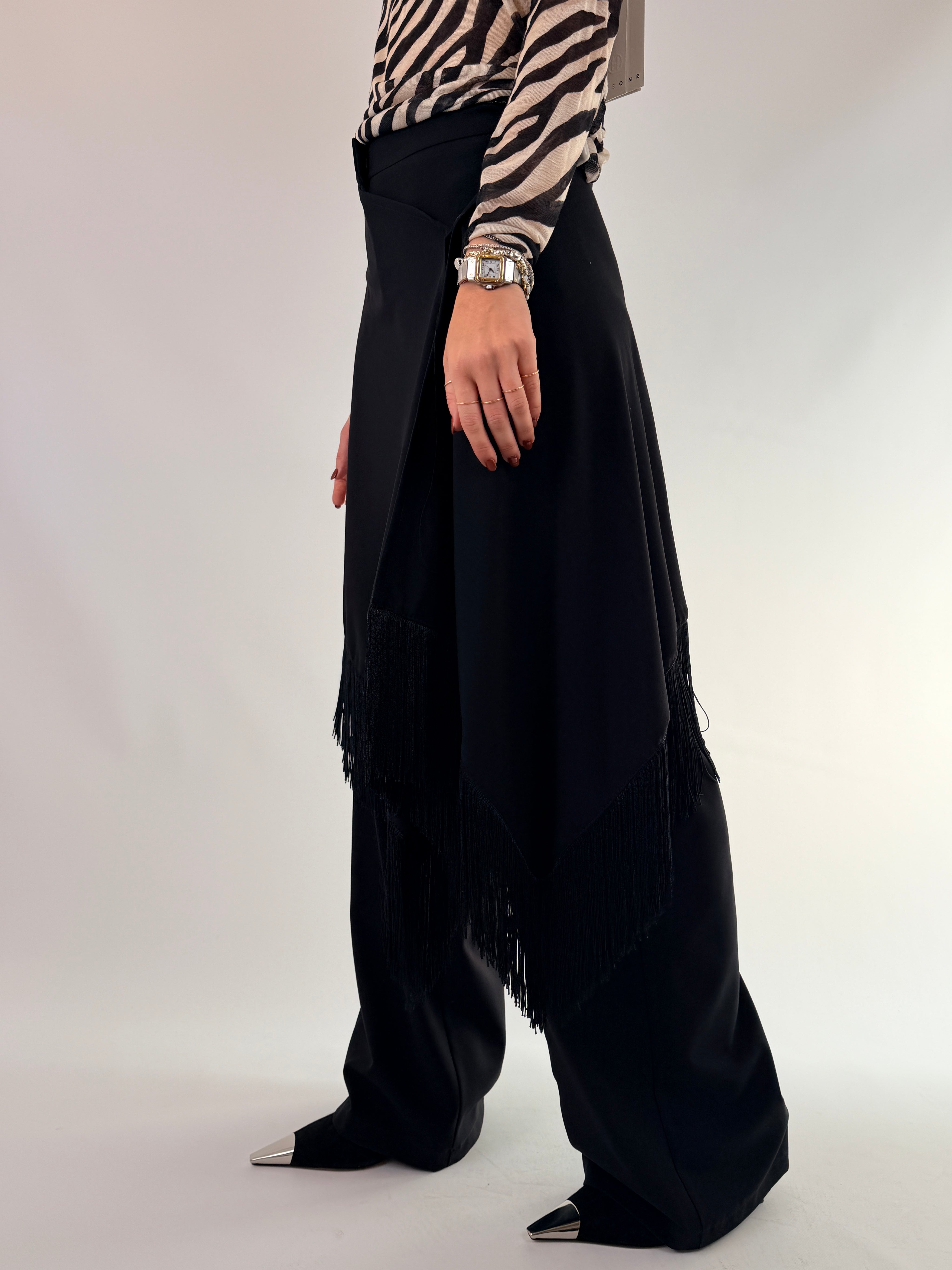 Pantalone con pareo frange