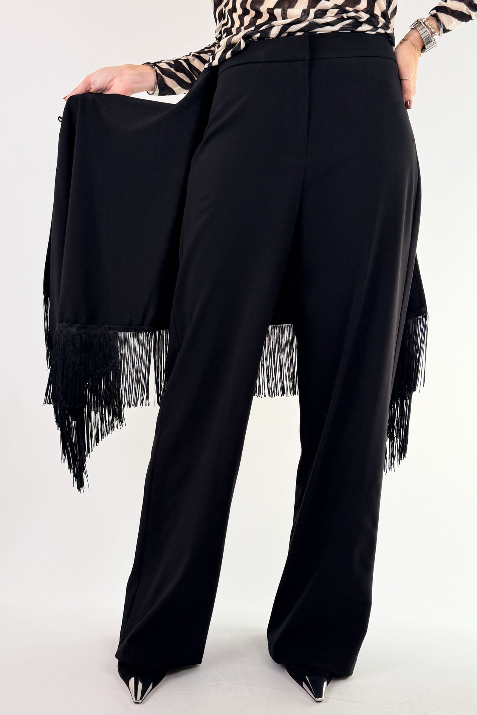 Pantalone con pareo frange