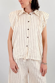 Camicia gessata smanicata