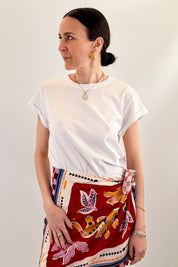 T-shirt con collanina