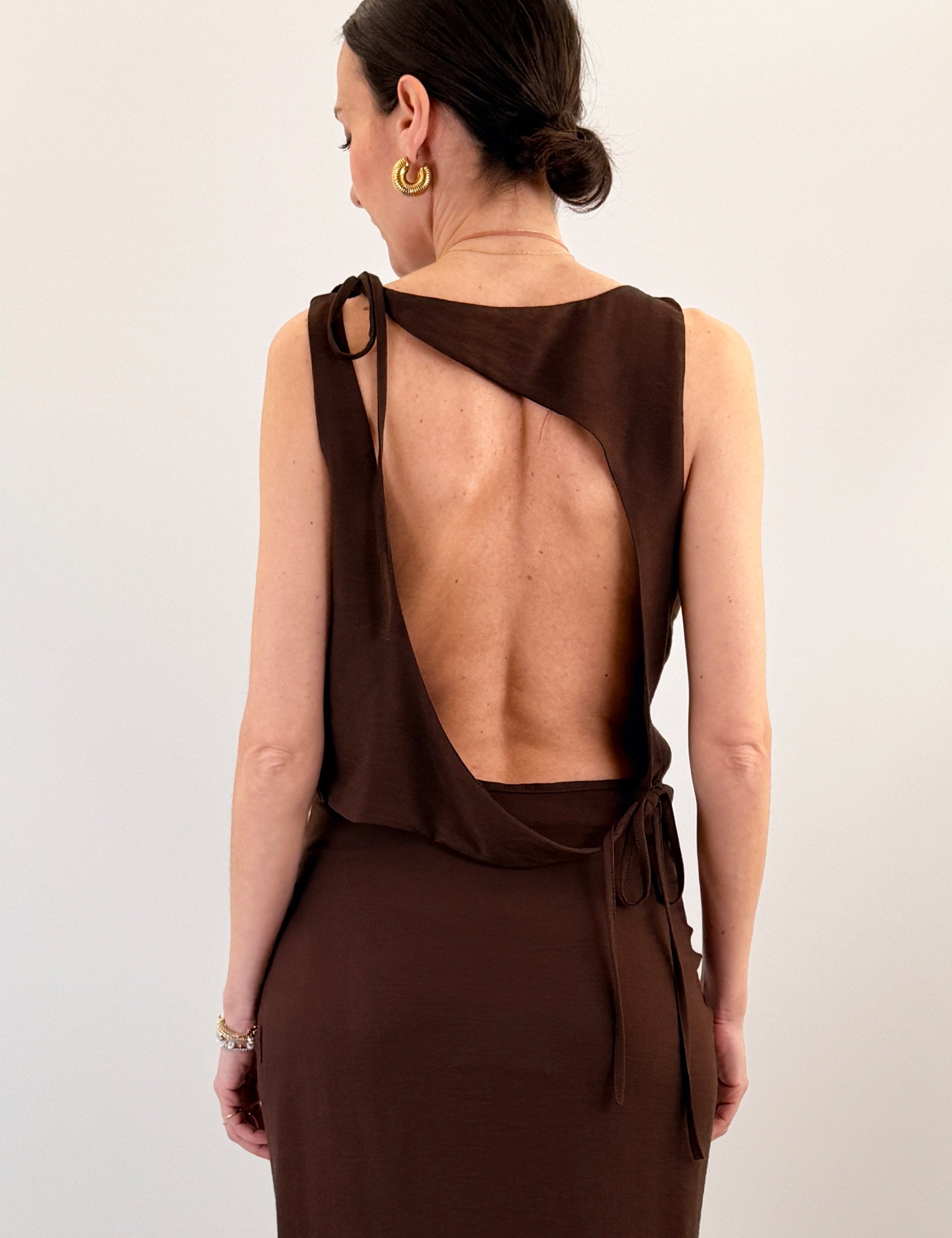 Top buco schiena