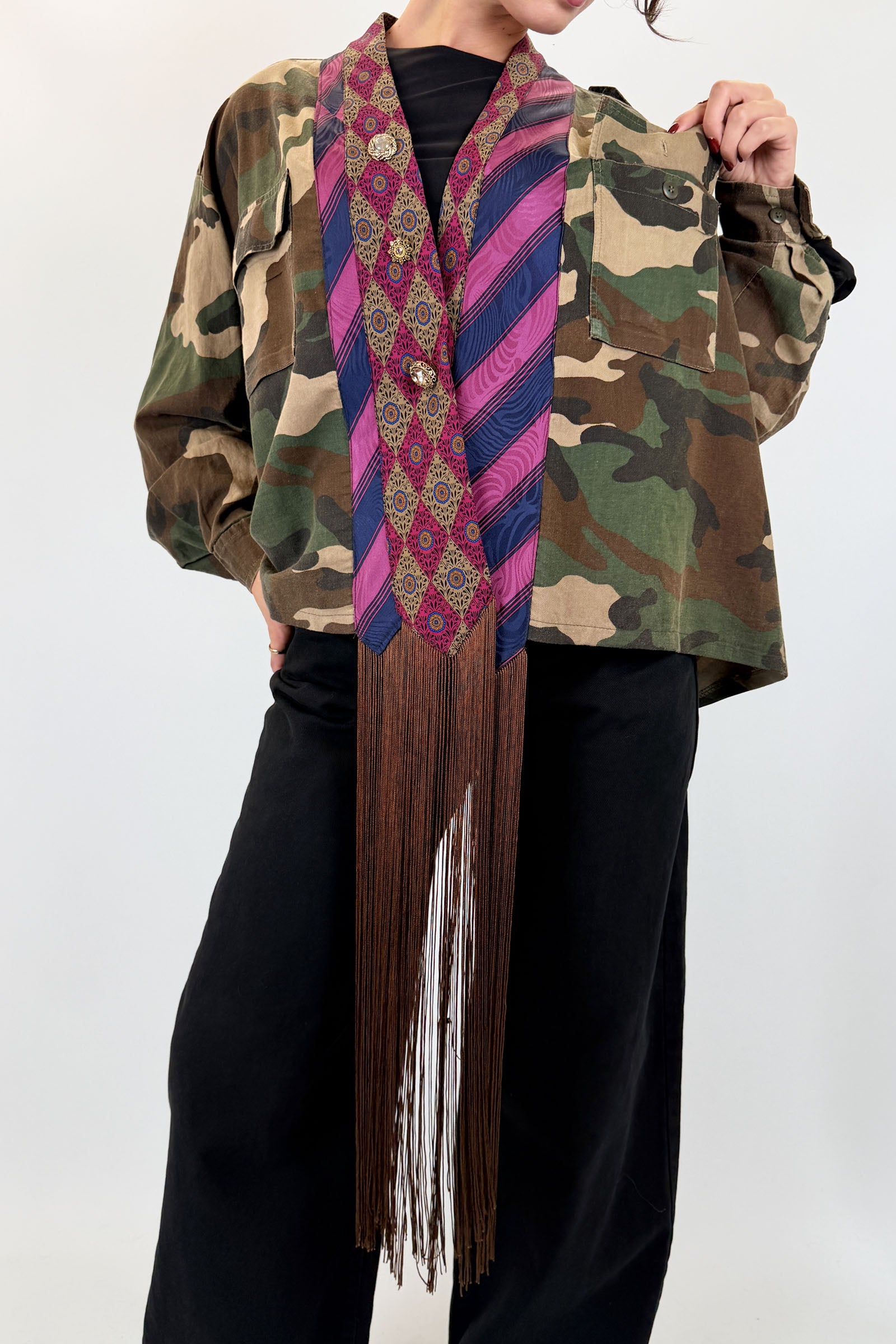 Camicia mimetica con frange