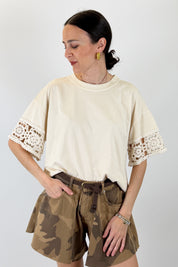T-shirt maniche macramè