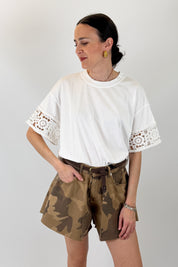 T-shirt maniche macramè