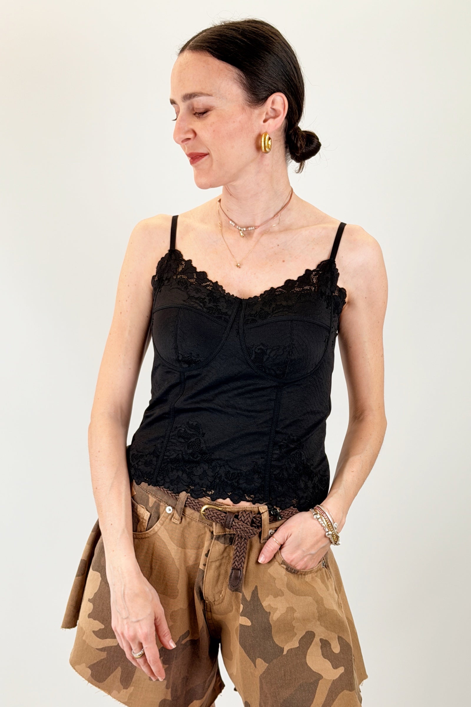 Top bustino con pizzo