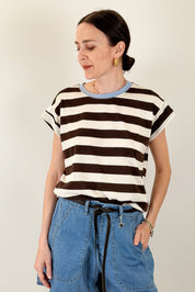 T-shirt a righe con contrasto