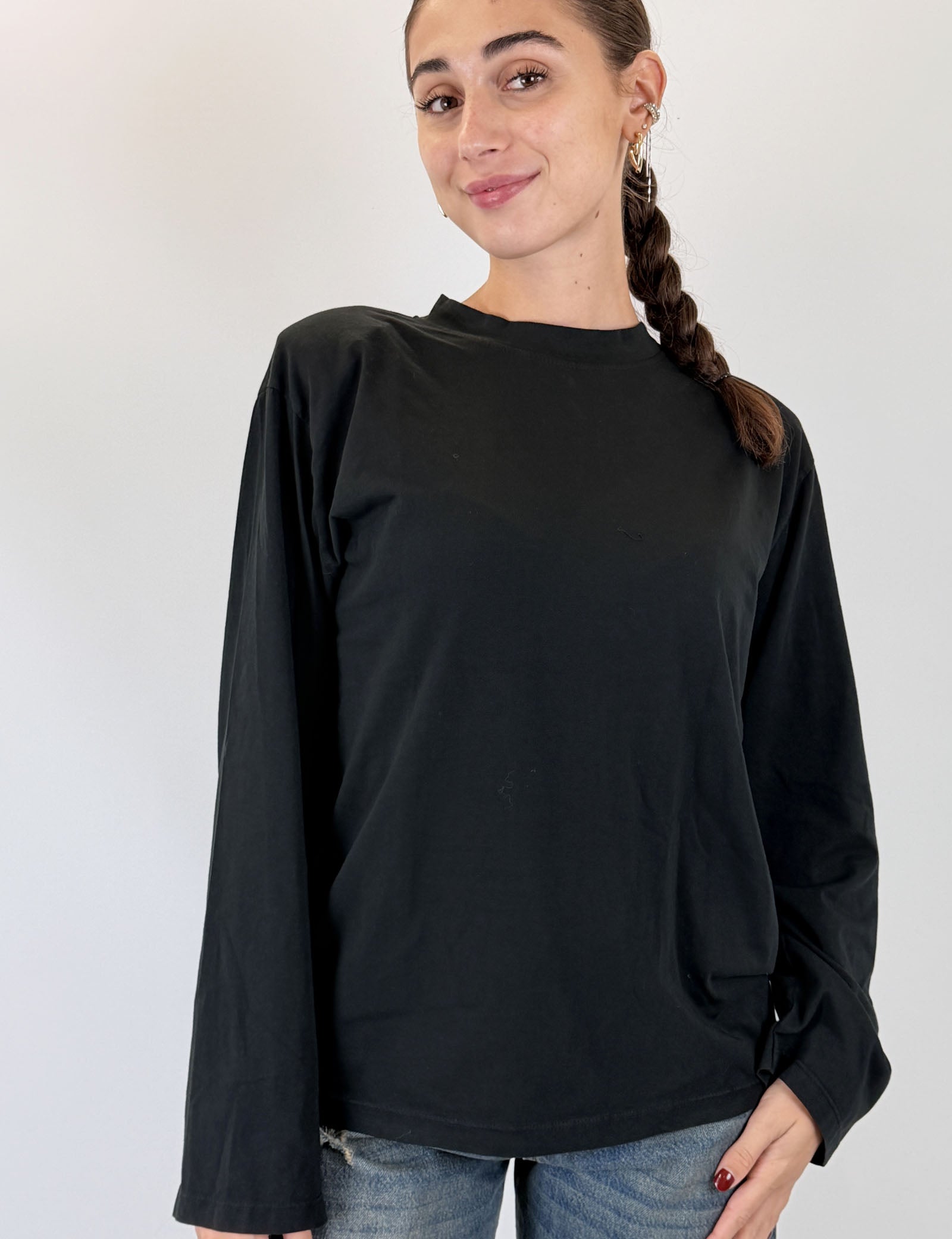 T-shirt con spalline